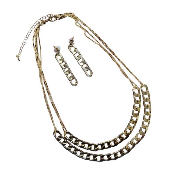 Lane Bryant Curb Chain Layered Necklace & Flat Drop Earrings, 19" + 4" Gold Tone - Picture 2 of 2